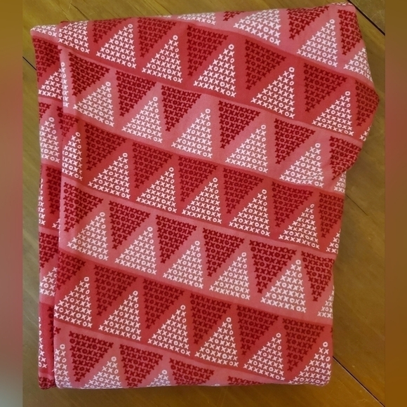 Lularoe leggings, Valentines themed, Xs & Os, One Size - Picture 1 of 4